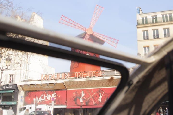 Paris Private Tour: Romantic Tour in a 2CV — photo 7