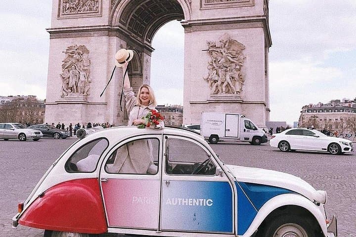 Paris Private Tour: Romantic Tour in a 2CV — photo 8