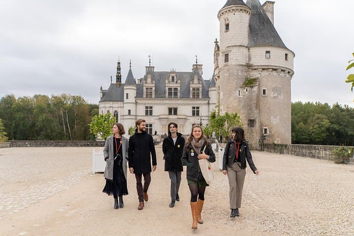 Guided Loire Valley Day Trip with Chambord, Chenonceau & Cheverny — photo 4
