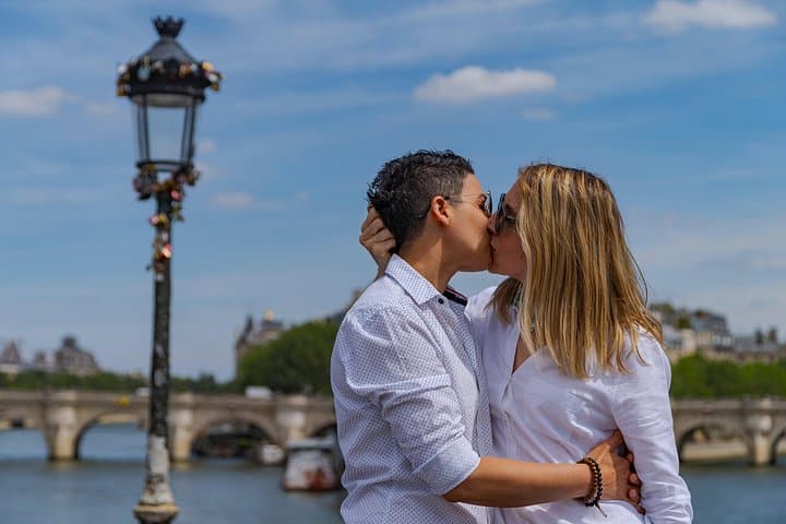 Paris Eiffel Tower Wedding Vows Renewal Ceremony with Photo Shoot — photo 13