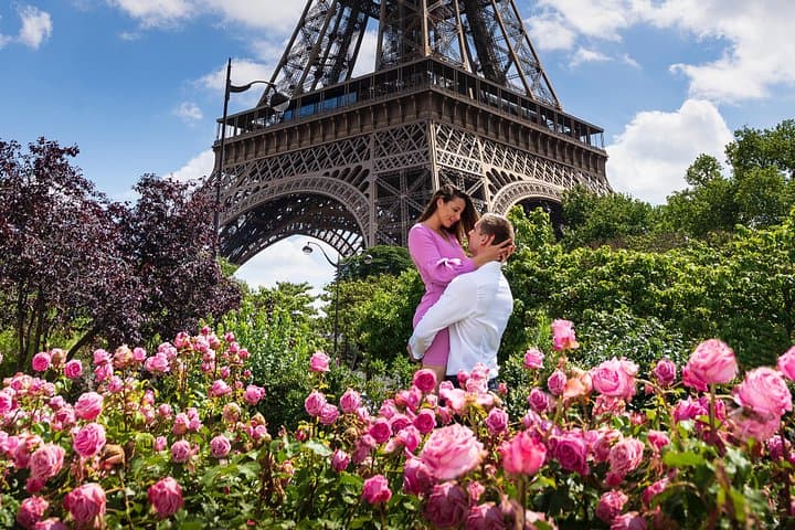 Paris Eiffel Tower Wedding Vows Renewal Ceremony with Photo Shoot — photo 1