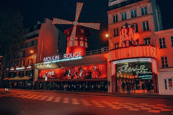 Private Paris Night Tour - with Magic City Lights and Local Vibes — photo 7