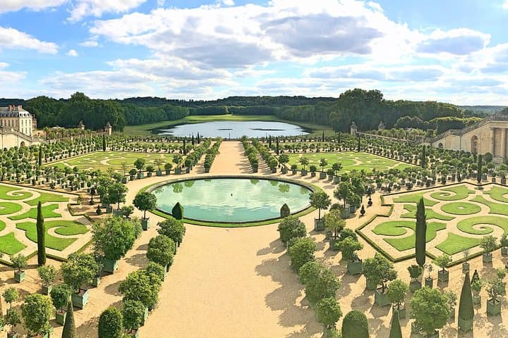 Versailles Palace & Marie-Antoinette's Estate Guided Tour — photo 6