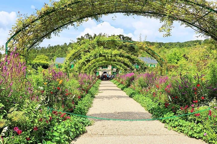 Giverny and Monet's Garden Half-Day Trip from Paris — photo 6