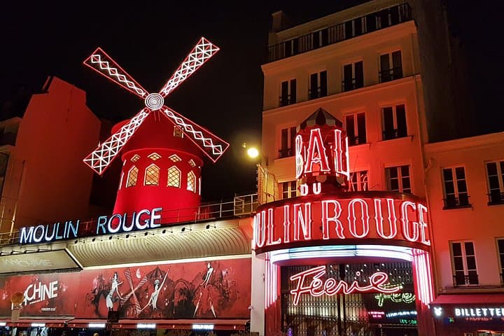 Montmartre by Night Private Tour — photo 1