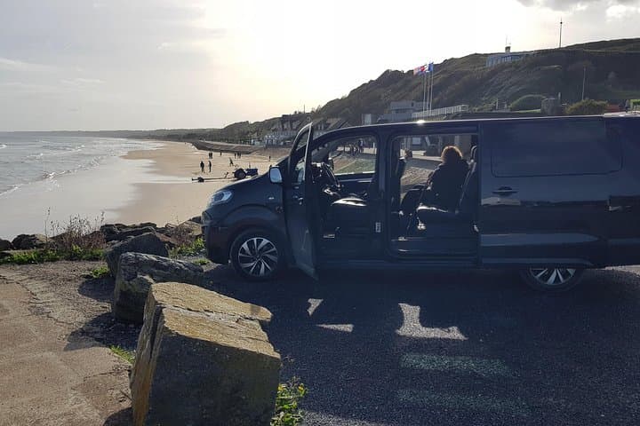 Normandy D-Day Beaches All-American Private Day Tour from Paris — photo 2