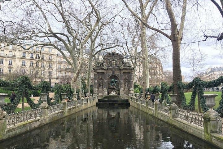 Paris Notre Dame & Île de la Cite: Max 6 People Group or Private — photo 7