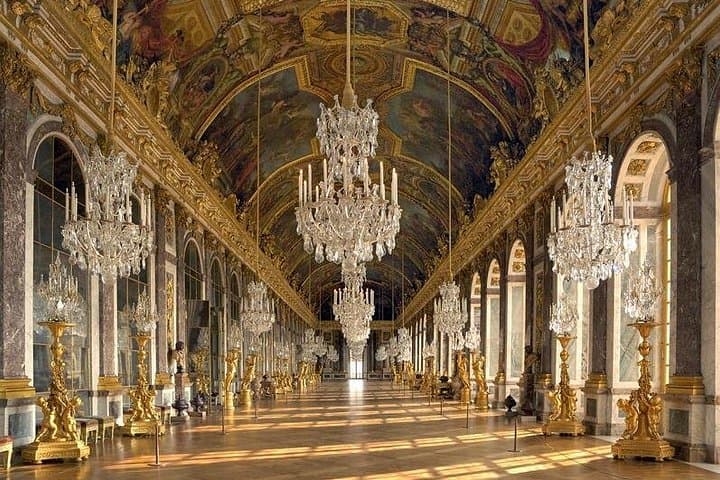 Chartres and Versailles Private Full-Day Tour — photo 6