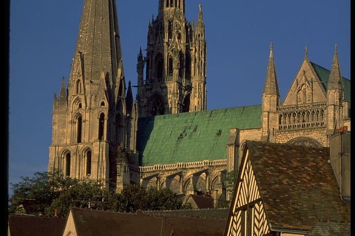 Chartres and Versailles Private Full-Day Tour — photo 9
