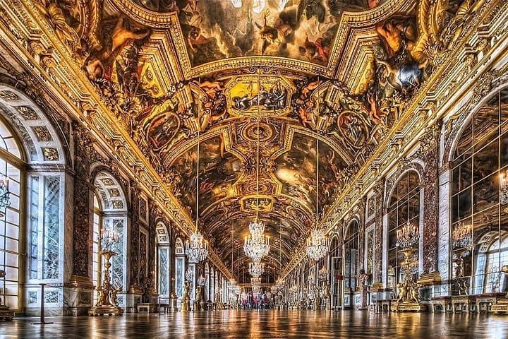 VERSAILLES CASTLE Round-Trip Transfer from Paris by Luxury Van — photo 11