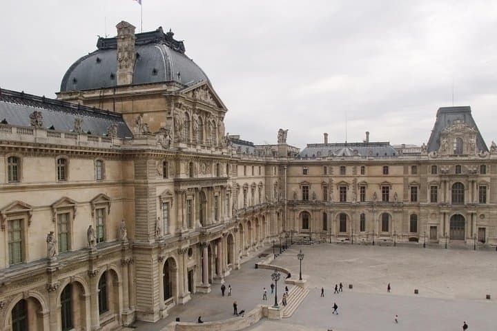 VIP Paris in a Day: Montmartre, Louvre, Île de la Cité, Cruise — photo 11