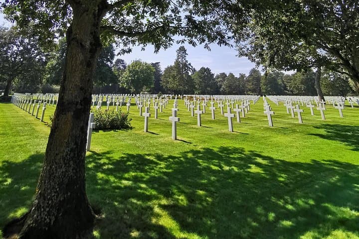 Normandy Landing Beaches Private Day Tour from Paris — photo 4