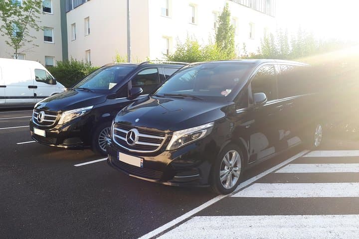 Private Transfer from CDG or ORY Airport to Paris City — photo 1