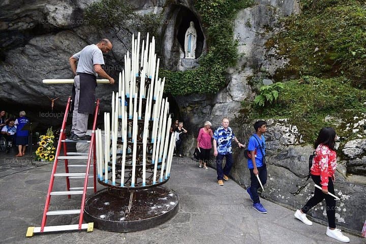 LOURDES : COME FOR A DAY - Private Day-trip from PARIS by High Speed Train — photo 7