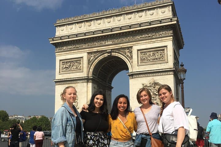 The Great Paris Layover: Private Tour with optional car upgrade — photo 4