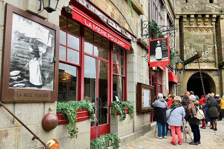 Mont Saint-Michel Small-group by Minivan from Paris with Calvados — photo 9