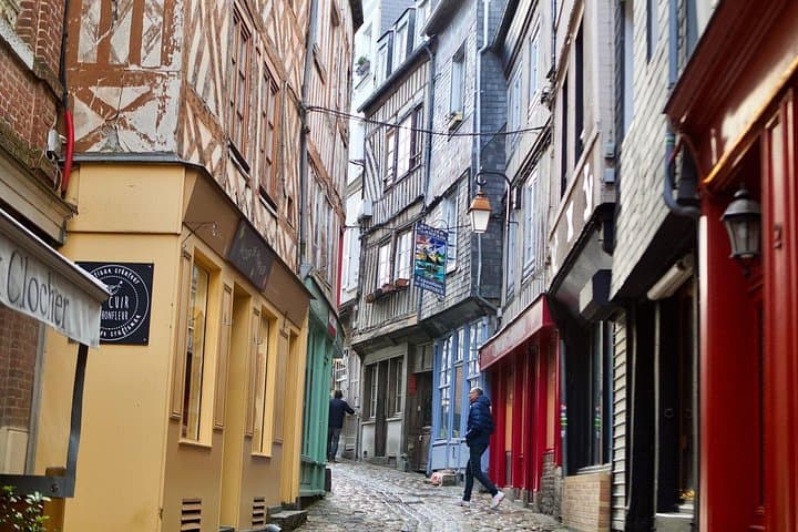 Private Normandy Live guided Rouen, Honfleur, Deauville Trip — photo 19