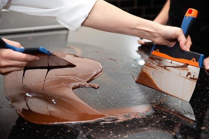 Private Praliné Rocher Chocolate making class in Paris — photo 3