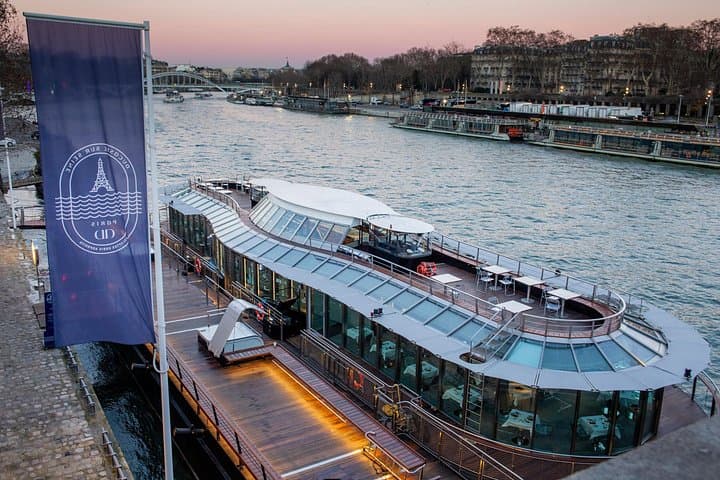 Paris at the First Lodges - Ducasse sur Seine Lunch Cruise — photo 2