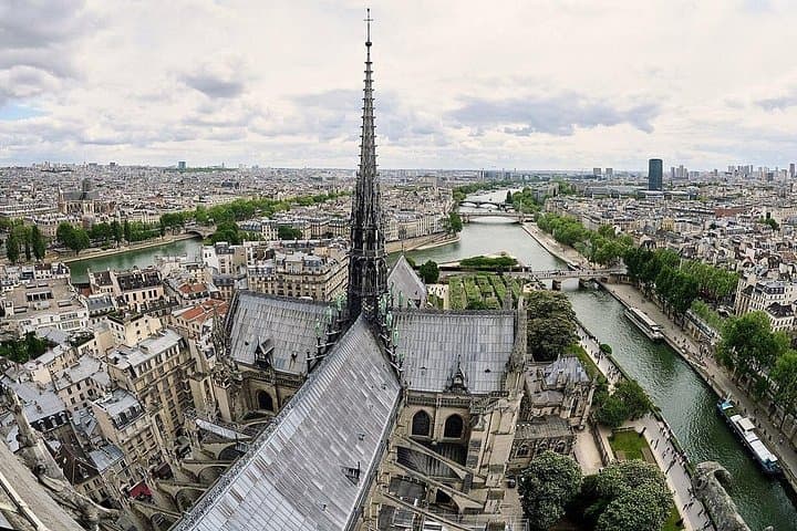 Private Paris one way arrival OR departure airport transfer — photo 5