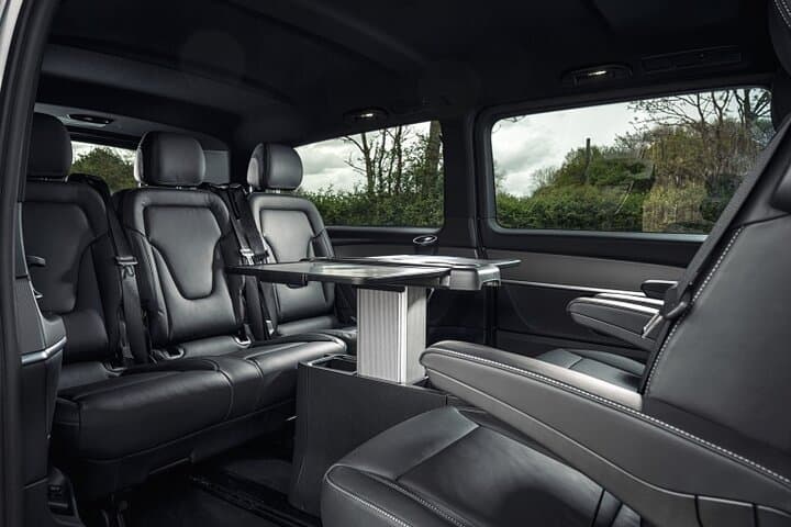 Private Transfer: Paris City to Paris Airport CDG by Luxury Van — photo 3