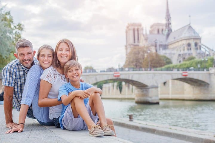 Paris Private Family Tour - Highlights & the Best Museum for Kids — photo 2