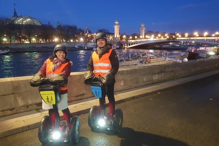 Segway by night ! Illuminated Paris — photo 2