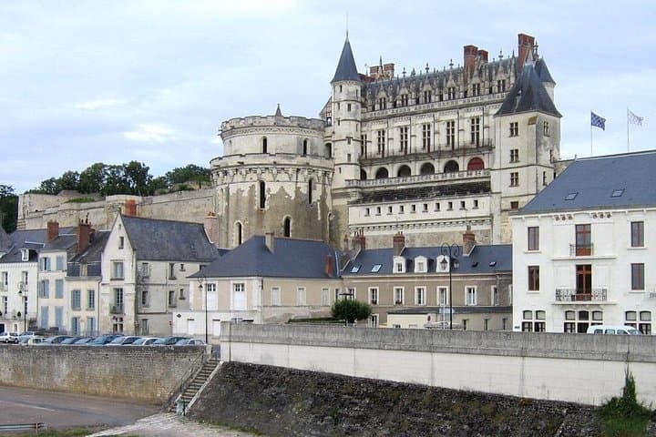 Day Trip: Paris to Loire Valley Castles - (champagne on board) — photo 6