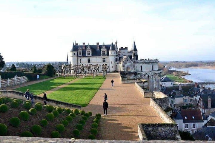 Day Trip: Paris to Loire Valley Castles - (champagne on board) — photo 9
