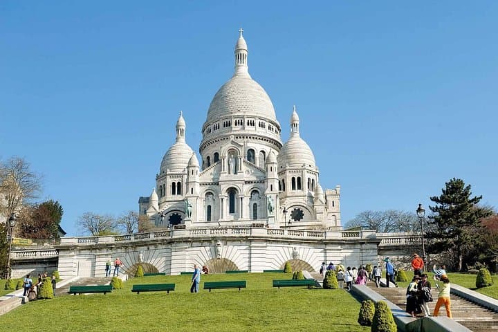 Arrival Transfer from Paris Airport CDG to Paris in Private Car — photo 5
