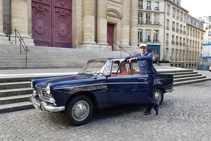 Paris Private Tour by Vintage Car with Wine Tasting — photo 1