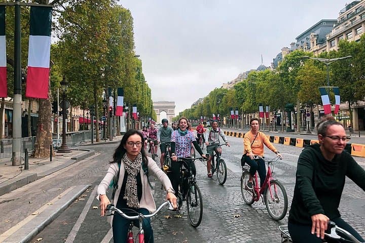 Paris Tour de France Bike Ride — photo 3