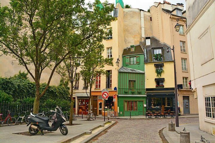 Kids and Families Marais Private Tour in Paris including Jewish Quarter — photo 6