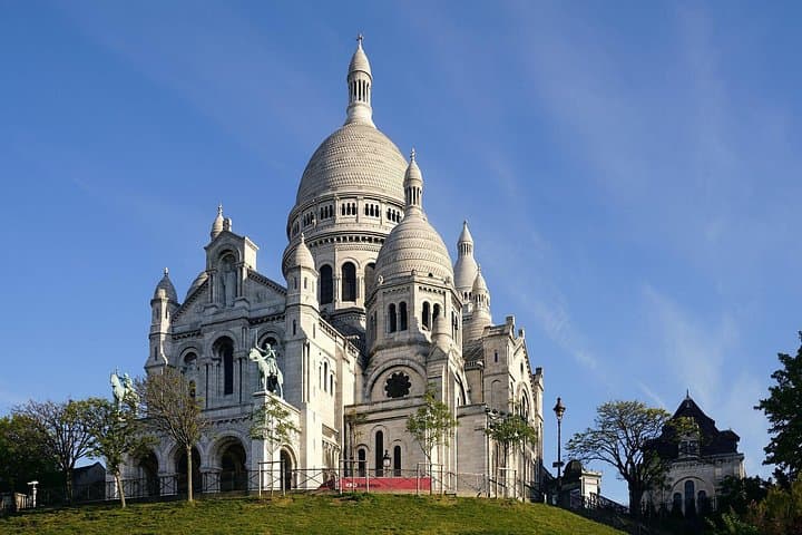 Paris: Montmartre and Sacre Coeur Private Tour for Kids and Families — photo 6