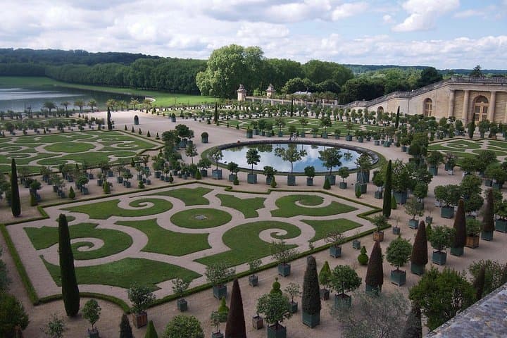 Versailles Full-Day Tour with the Estate of Marie-Antoinette — photo 5