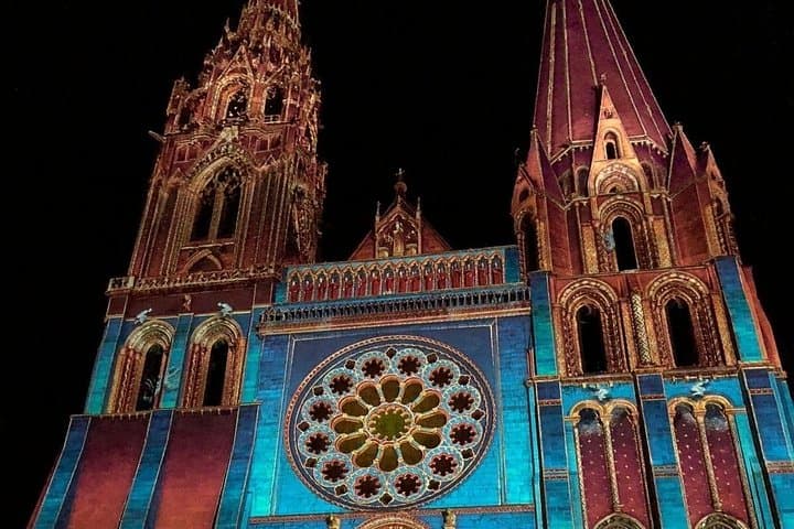 Private Chartres Cathedral Tour (5h) Driver & Guide — photo 6