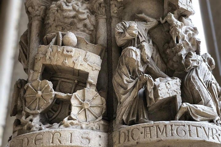 Private Chartres Cathedral Tour (5h) Driver & Guide — photo 8