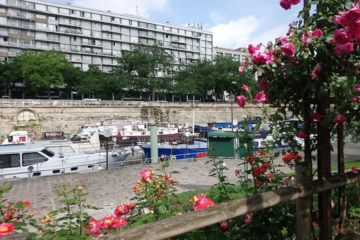 Private Bastille and Aligre market walking tour with the highline — photo 4