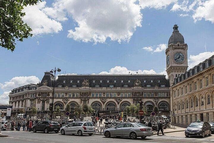Paris Private Arrival Transfer: Railway Station to Hotel — photo 4