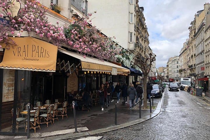 Paris Montmartre Private Walking Tour - Best Art, Culture, Food — photo 11