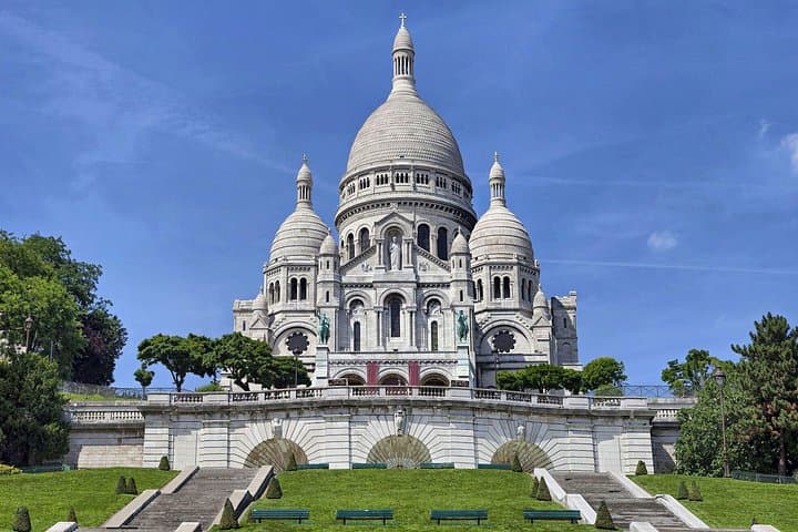 Paris Montmartre Private Walking Tour - Best Art, Culture, Food — photo 2