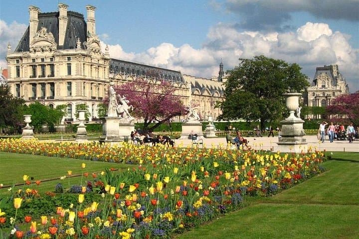 Private Transfer: Paris City to Paris Airport CDG by Luxury Van — photo 12