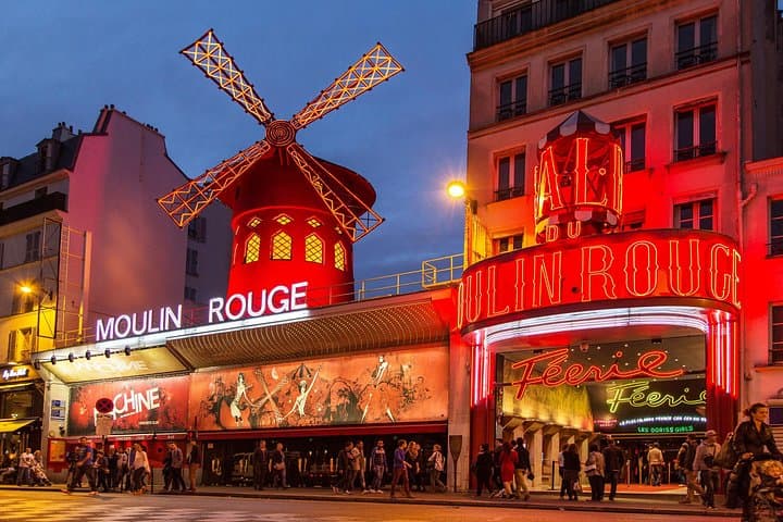 Paris Private Full Day Tour: Montmartre, Sights & Eiffel Tower — photo 11