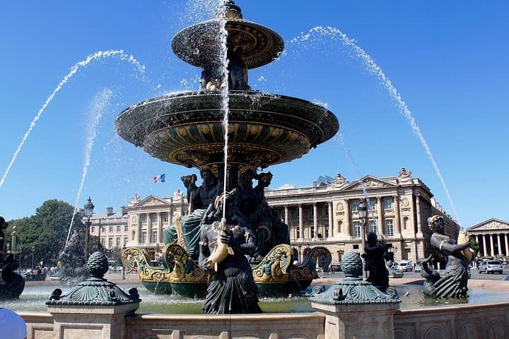 7 day Paris Must-Do Burgundy Champagne Culture Wine Small Group15 — photo 4