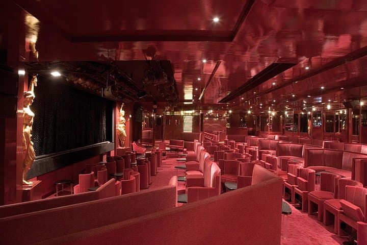Private Round-trip Transfer: Crazy Horse — photo 2