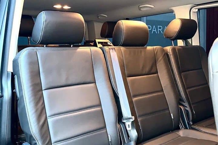 Private Transfer from the City of Paris To Roissy CDG Airport — photo 3