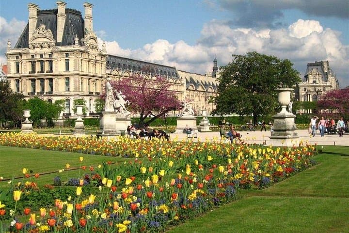 CDG Airport to Paris Hotel Private Transfer by V-Class — photo 12
