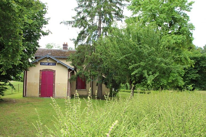 Giverny Small-Group Minivan with Hotel Pickup or Meeting Point — photo 14