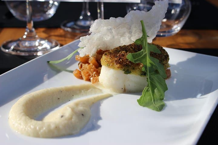 Paris Bustronome Gourmet Sightseeing Dinner on a Panoramic Bus — photo 5
