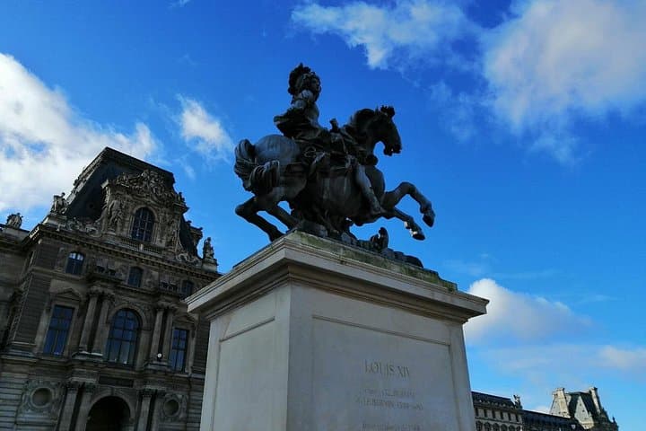Louvre Highlights Tour for Kids Ticket Included — photo 4
